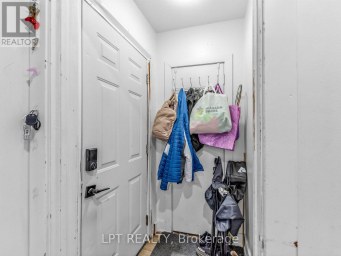 239 VINE STREET St. Catharines (Fairview) Ontario photo 9