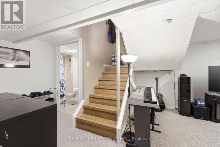 119 RODGERS ROAD, Hamilton (Bartonville), Ontario, L8K3C1
