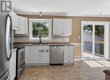50 PORTAGE ROAD Petawawa Ontario photo 25