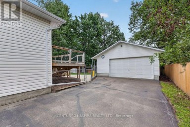 50 PORTAGE ROAD Petawawa Ontario photo 4