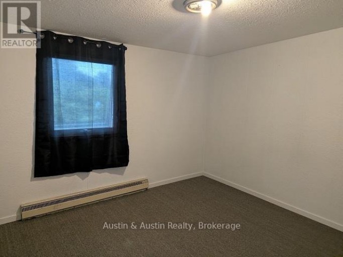 54 HEARST AVENUE, Dryden (Downtown), Ontario, P8N2K5