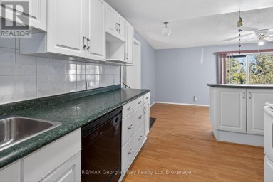2407 RUMNEY ROAD Tay Ontario photo 4