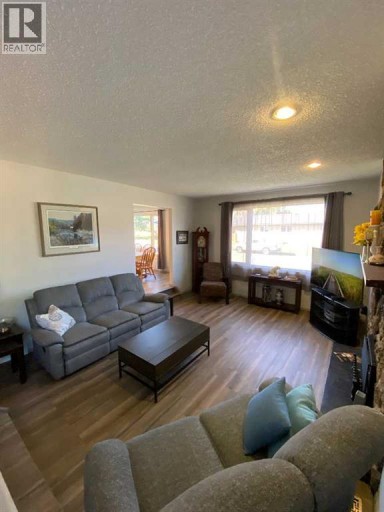 3 Lake Bevan Drive E, Brooks, Alberta, T1R0L3