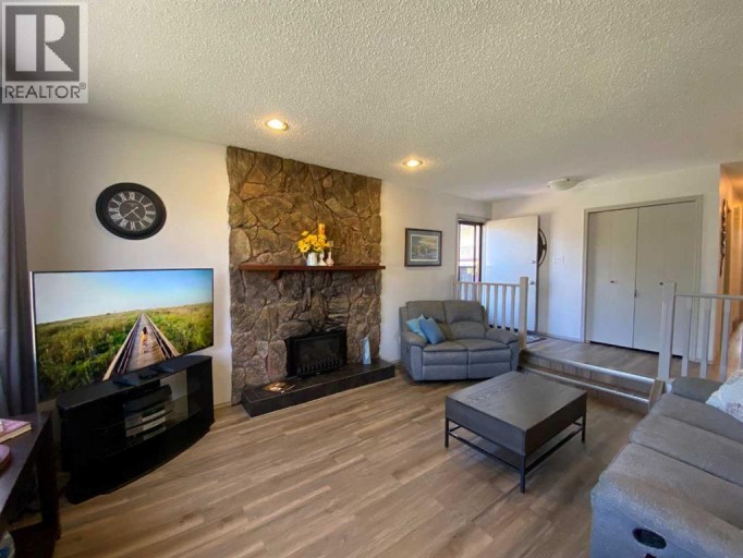 3 Lake Bevan Drive E, Brooks, Alberta, T1R0L3