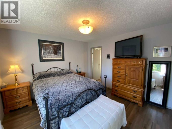 3 Lake Bevan Drive E, Brooks, Alberta, T1R0L3