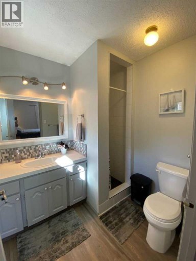 3 Lake Bevan Drive E, Brooks, Alberta, T1R0L3