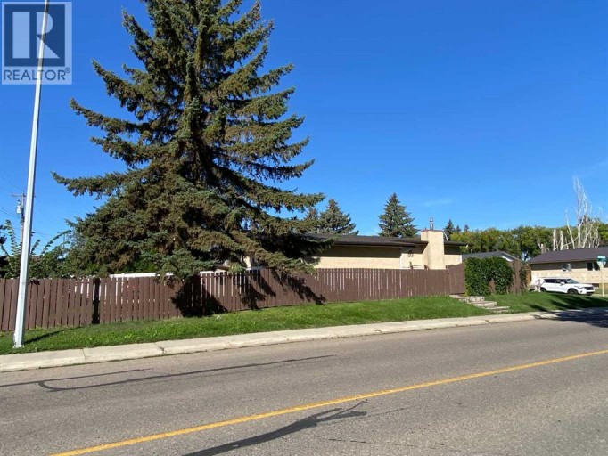 3 Lake Bevan Drive E, Brooks, Alberta, T1R0L3