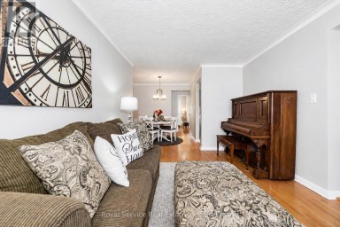 65 COMBERMERE DRIVE Toronto (Parkwoods-Donalda) Ontario photo 8