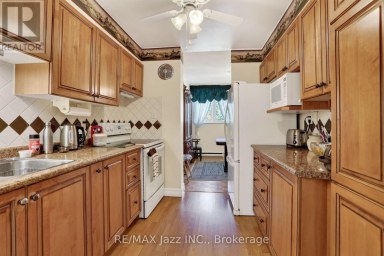 401 - 363 SIMCOE STREET N Oshawa (O'Neill) Ontario photo 21