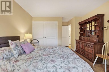 401 - 363 SIMCOE STREET N Oshawa (O'Neill) Ontario photo 27