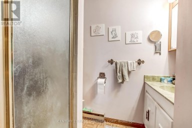 6892 CENTURY DRIVE Strathroy-Caradoc Ontario photo 14