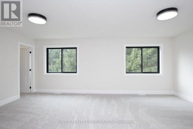 619 REGENT STREET Strathroy-Caradoc (Mount Brydges) Ontario photo 24