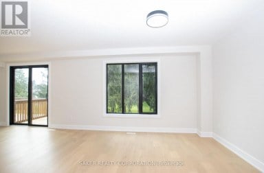 619 REGENT STREET Strathroy-Caradoc (Mount Brydges) Ontario photo 6