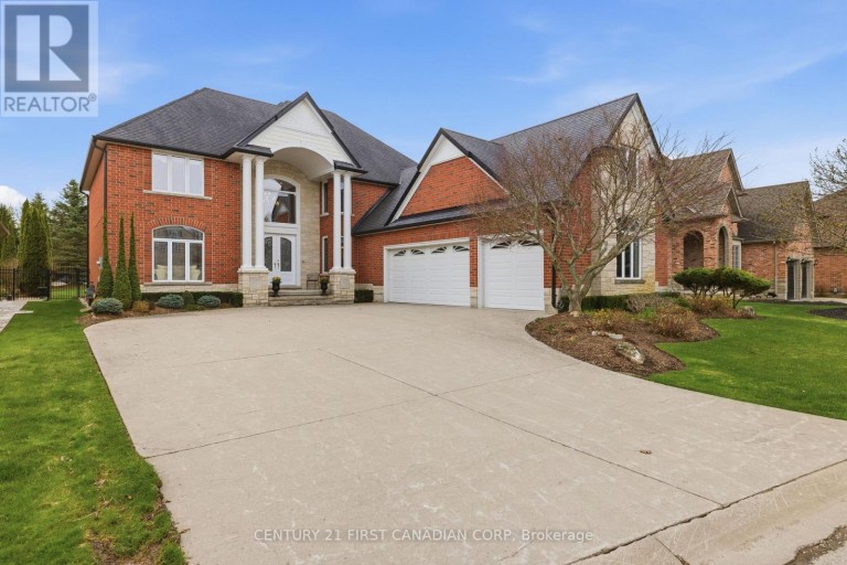2 - 7222 CLAYTON WALK, London South (South V), Ontario, N6P1W1