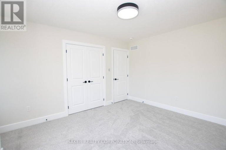 621 REGENT STREET, Strathroy-Caradoc (Mount Brydges), Ontario, N0L1W0
