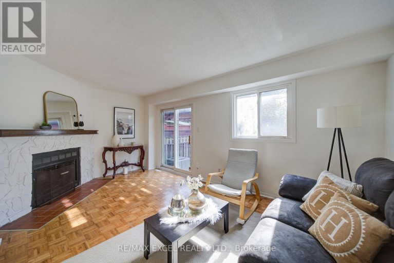 142 SHADY HOLLOW DRIVE, Toronto (Milliken), Ontario, M1V2L8