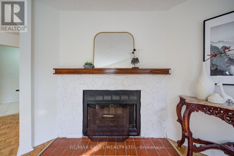 142 SHADY HOLLOW DRIVE, Toronto (Milliken), Ontario, M1V2L8