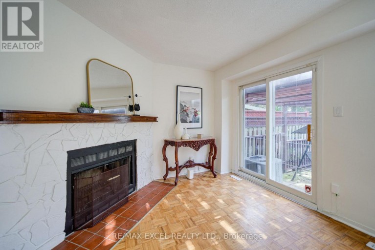 142 SHADY HOLLOW DRIVE, Toronto (Milliken), Ontario, M1V2L8