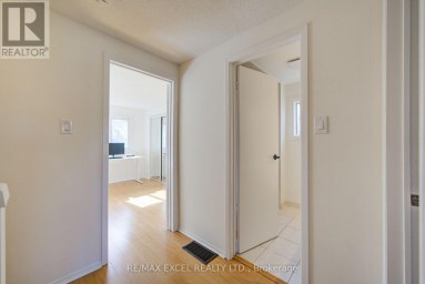 142 SHADY HOLLOW DRIVE Toronto (Milliken) Ontario photo 31