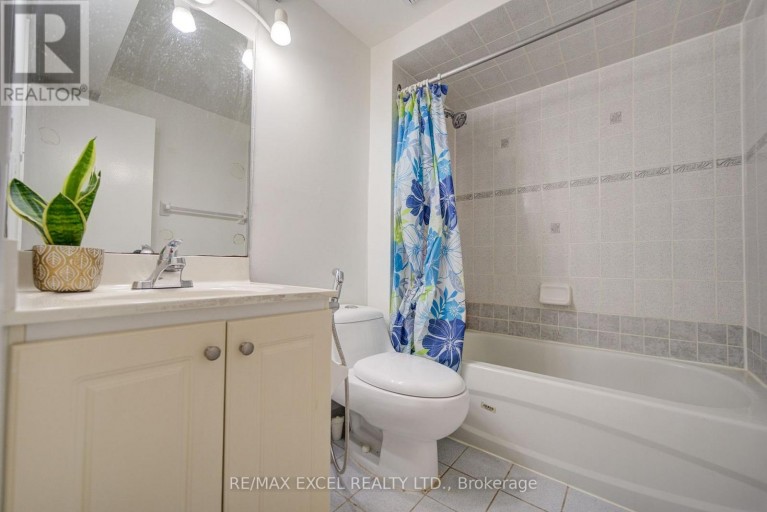 142 SHADY HOLLOW DRIVE, Toronto (Milliken), Ontario, M1V2L8