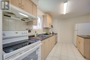 142 SHADY HOLLOW DRIVE Toronto (Milliken) Ontario photo 7