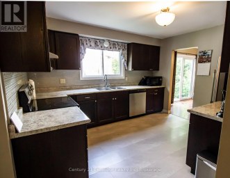6 BRAESIDE ROAD Centre Wellington (Fergus) Ontario photo 5