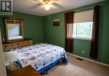 6 BRAESIDE ROAD Centre Wellington (Fergus) Ontario photo 9
