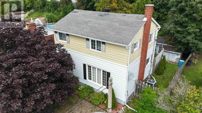 29 Milliken Rd, Elliot Lake, Ontario (id Sm262341)