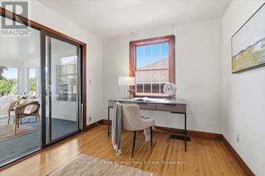 216 COLLEGE AVENUE Oshawa (Vanier) Ontario photo 20