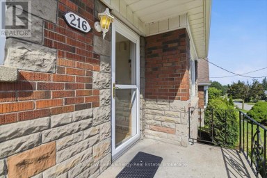 216 COLLEGE AVENUE Oshawa (Vanier) Ontario photo 4