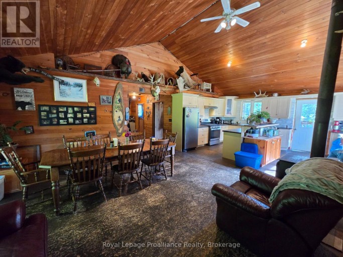 152 ADDINGTON RD 3, Addington Highlands, Ontario, K0H1K0