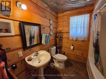 152 ADDINGTON RD 3 Addington Highlands Ontario photo 28