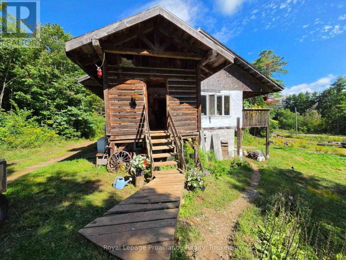 152 ADDINGTON RD 3, Addington Highlands, Ontario, K0H1K0