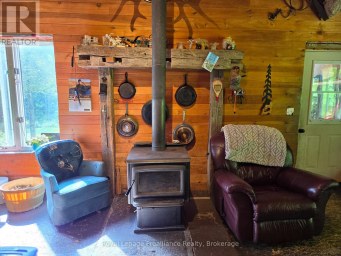 152 ADDINGTON RD 3 Addington Highlands Ontario photo 5