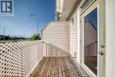 108 New Brighton Point SE Calgary Alberta photo 11