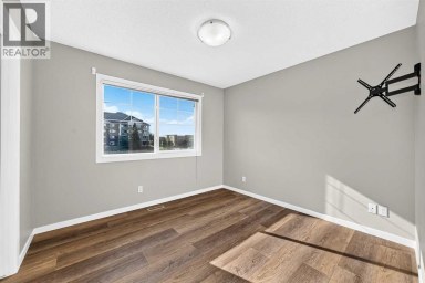 108 New Brighton Point SE Calgary Alberta photo 25