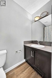 108 New Brighton Point SE Calgary Alberta photo 36