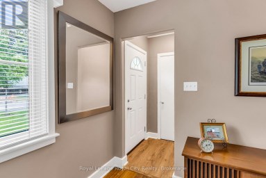 56 WINSTON CRESCENT Guelph (St. George's) Ontario photo 5