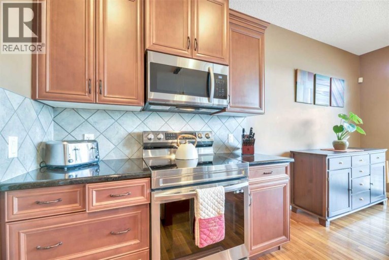8 Sunset Square, Cochrane, Alberta, T4C0H4