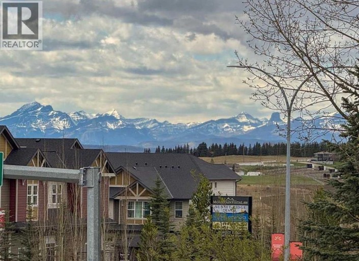 8 Sunset Square, Cochrane, Alberta, T4C0H4