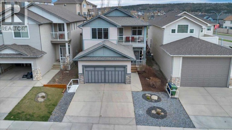 8 Sunset Square, Cochrane, Alberta, T4C0H4