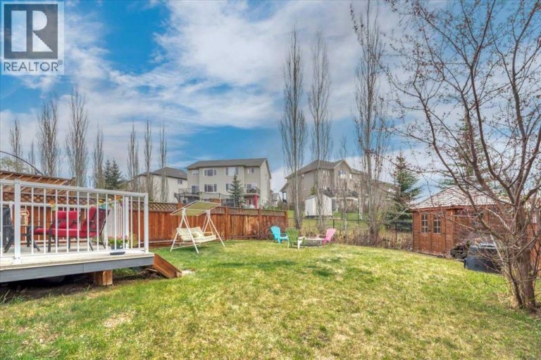 8 Sunset Square, Cochrane, Alberta, T4C0H4