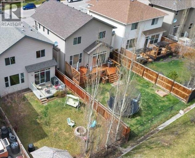 8 Sunset Square, Cochrane, Alberta, T4C0H4