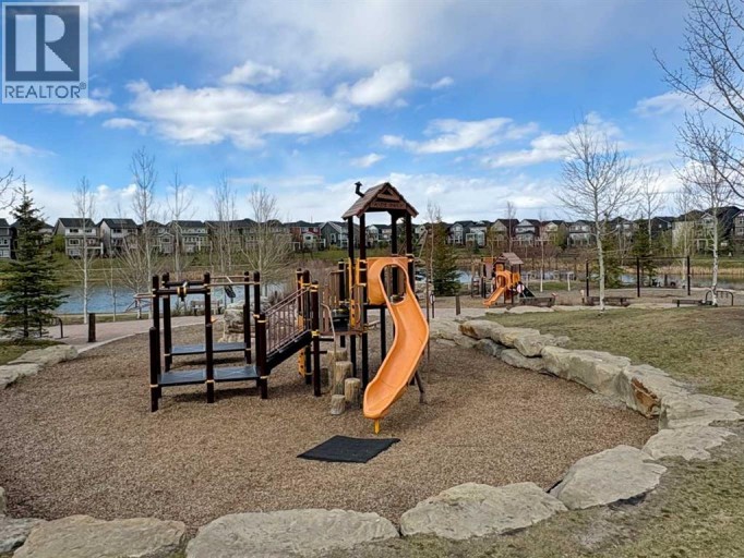 8 Sunset Square, Cochrane, Alberta, T4C0H4