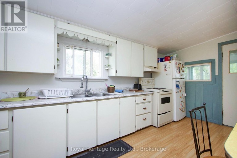 97 WESTMOUNT STREET, Oshawa (Vanier), Ontario, L1J4X2