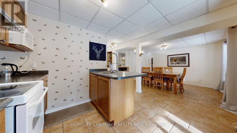 172 SUSSEX STREET, Oshawa (Eastdale), Ontario, L1G1V9
