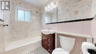 172 SUSSEX STREET Oshawa (Eastdale) Ontario photo 9