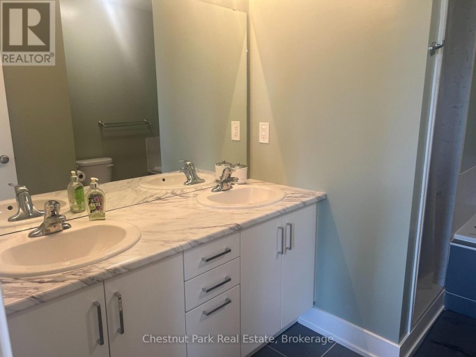 22 KENNEDY AVENUE, Collingwood, Ontario, L9Y0Z5