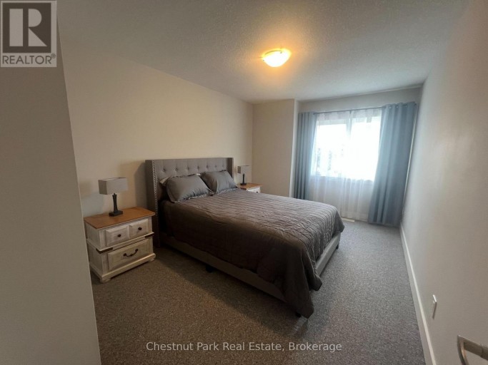 22 KENNEDY AVENUE, Collingwood, Ontario, L9Y0Z5