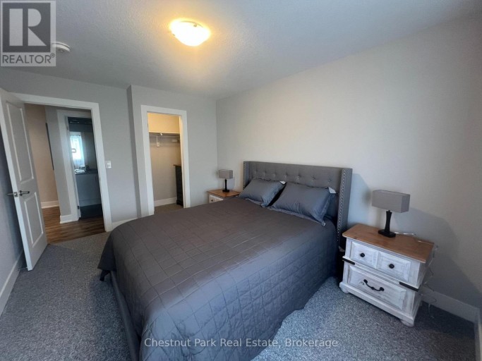 22 KENNEDY AVENUE, Collingwood, Ontario, L9Y0Z5